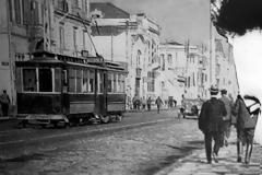 Βασίλης Τσιτσάνης: Ο τρικαλινός μετρ του ελληνικού λαϊκού τραγουδιού