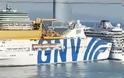 Τεράστιο φέρρυ πέφτει πάνω σε κρουαζιερόπλοιο στην Βαρκελώνη [video]
