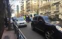 Οδηγός με Porsche Cayenne στο κέντρο της Αθήνας κατηγορεί  άντρες της Τροχαίας ότι κάνουν κατάχρηση εξουσίας όταν του παίρνουν το δίπλωμα– Βίντεο ντοκουμέντο!