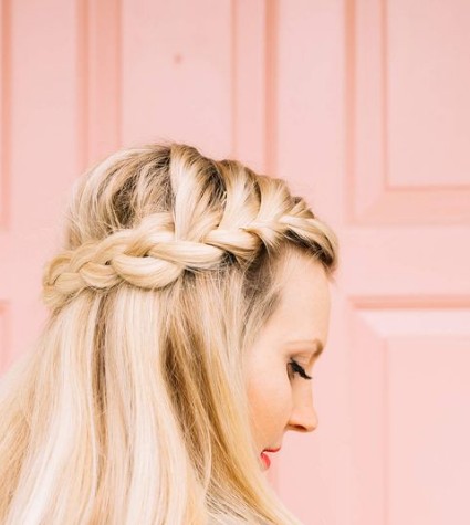 7 διαφορετικοί τρόποι να κάνεις τη γαλλική πλεξούδα στα μαλλιά σου - Φωτογραφία 7
