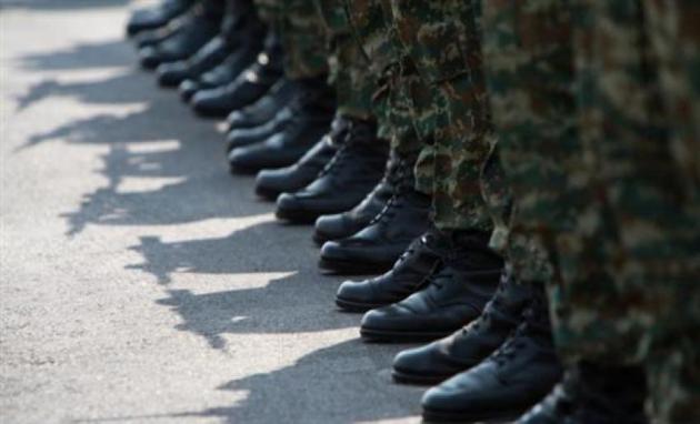 Στρατός: Κλείνουν τα Κέντρα Εκπαίδευσης Νεοσυλλέκτων - Που θα γίνεται η κατάταξη - Φωτογραφία 1