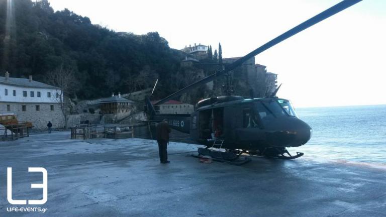 Ο Πάνος Καμμένος έφτασε με ελικόπτερο στο Αγιο Ορος -Ο λόγος της επίσκεψης του υπουργού - Φωτογραφία 1