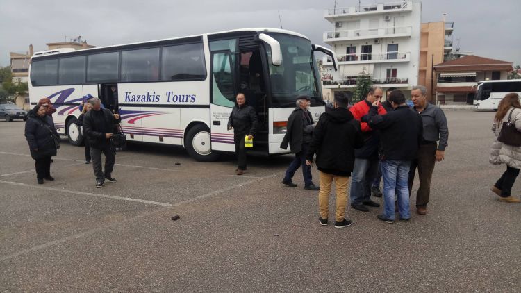 Φωτορεπορτάζ από την πορεία των υποστηρικτών του καταζητούμενου Σώρρα στο Αγρίνιο (ΦΩΤΟ) - Φωτογραφία 32