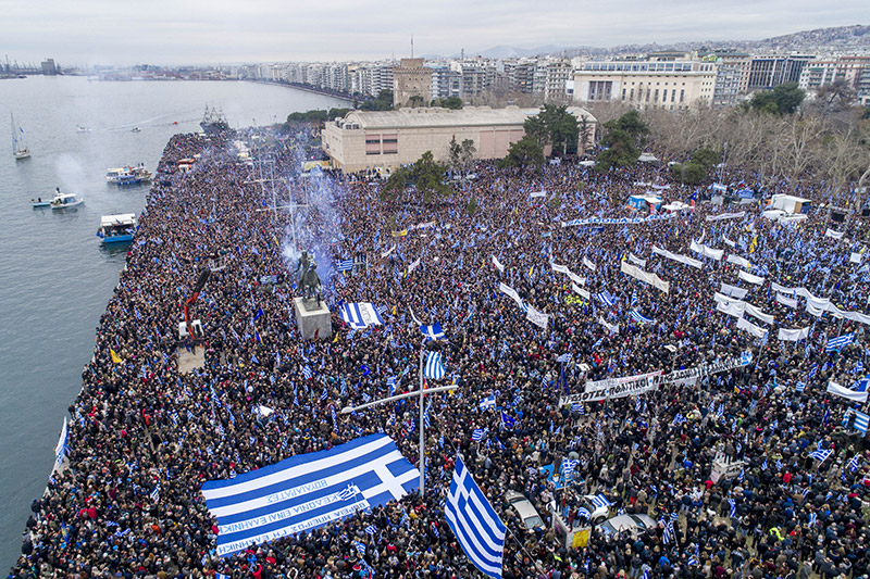 Ξεπέρασε κάθε προσδοκία το συλλαλητήριο για τη Μακεδονία - Φωτογραφία 12