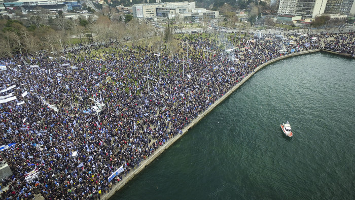 Mεγάλο συλλαλητήριο για το «Μακεδονικό» -παρόντες πολλοί Αιτωλοακαρνάνες - Φωτογραφία 42