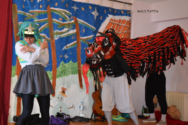 Η διεθνής ομάδα Hippo παρουσίασε στην ΚΑΝΔΗΛΑ το θεατρικό έργο για παιδιά του Θωμά Βελισσάρη: «Η Αυγή και ο Ανθός» (ΦΩΤΟ: Βάσω Παππά) - Φωτογραφία 13