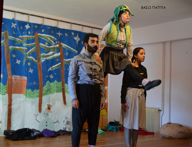 Η διεθνής ομάδα Hippo παρουσίασε στην ΚΑΝΔΗΛΑ το θεατρικό έργο για παιδιά του Θωμά Βελισσάρη: «Η Αυγή και ο Ανθός» (ΦΩΤΟ: Βάσω Παππά) - Φωτογραφία 9