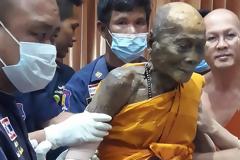 Απίστευτες εικόνες: Βουδιστής μοναχός «χαμογελά» δύο μήνες μετά τον θάνατό του
