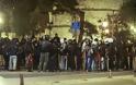 Θεσσαλονίκη: «Κλεφτοπόλεμος» ΜΑΤ-αντιεξουσιαστών μετά την έφοδο στα γραφεία του - Φωτογραφία 15