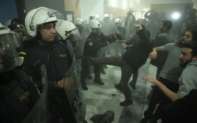 Αστυνόμοι Ελλάδος: «Μας χρησιμοποιούν ως ειδικούς εκκαθαριστές στους πλειστηριασμούς» - Φωτογραφία 1