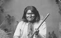 Ο θρυλικός Ινδιάνος Τζερόνιμο που αντιστάθηκε μέχρι τέλους στον αμερικανικό Στρατό - Φωτογραφία 3