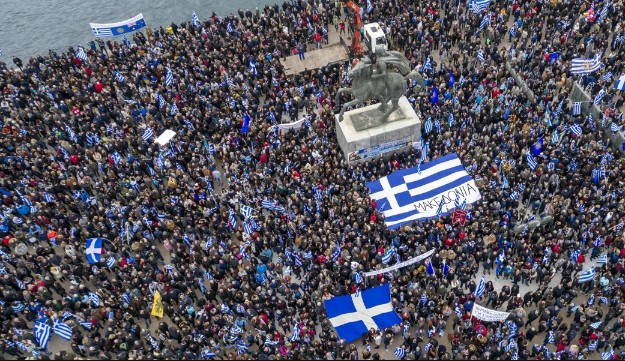 Ιδού η αλήθεια: Η ανάλυση που αποδεικνύει την κολοσσιαία προσέλευση στο συλλαλητήριο για την Μακεδονία - Φωτογραφία 1