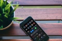 Electra Jailreak!Πώς να εγκαταστήσετε το Eclipse X tweak(dark mode) στο ios 11-11.1.2 (περιέχει βίντεο)