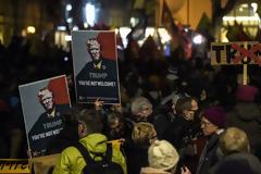 Ελβετία: Χιλιάδες διαδηλωτές κατά του Τραμπ στη Ζυρίχη