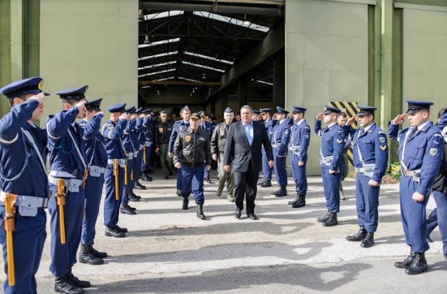 Επίσκεψη ΥΕΘΑ Πάνου Καμμένου στο Κρατικό Εργοστάσιο Αεροσκαφών - Φωτογραφία 16