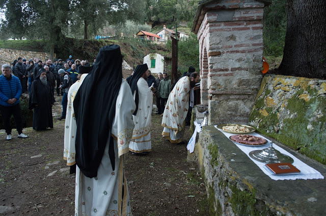 10143 - Φωτογραφίες από τα Θεοφάνεια στην Ιερά Μονή Χιλιανδαρίου Αγίου Όρους - Φωτογραφία 37