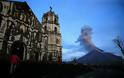 Εντυπωσιακές εικόνες από την έκρηξη του ηφαιστείου στις Φιλιππίνες. - Φωτογραφία 5
