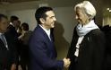 Την παραμονή του ΔΝΤ στην Ελλάδα «ξεκλείδωσε» η συνάντηση Τσίπρα-Λαγκάρντ