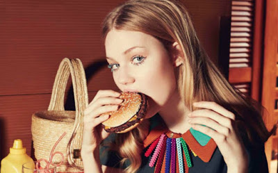 Να γιατί νιώθεις τέλεια όταν τρως burger - Φωτογραφία 1
