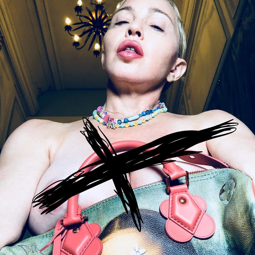 Madonna: Η τολμηρή φωτογραφία στο Instagram που δεν περίμεναν οι φαν της να δουν - Φωτογραφία 2