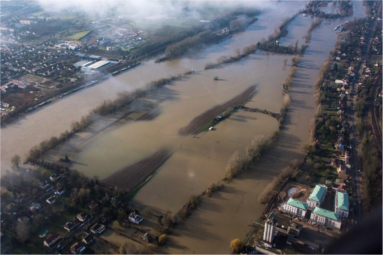 Το Παρίσι ετοιμάζεται για πλημμύρα του Σηκουάνα - - Φωτογραφία 5