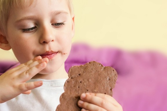 Τρεις τρόποι να τρώει το παιδί σας λιγότερη ζάχαρη - Φωτογραφία 1