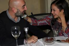 Κατερίνα Τσάβαλου: Η selfie με τον σύζυγό της στο μαιευτήριο και η νέα φωτό της κόρης τους