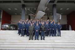 Eπίσκεψη Ικάρων ΙΙΙης τάξης στο Πολεμικό Μουσείο (4 ΦΩΤΟ)