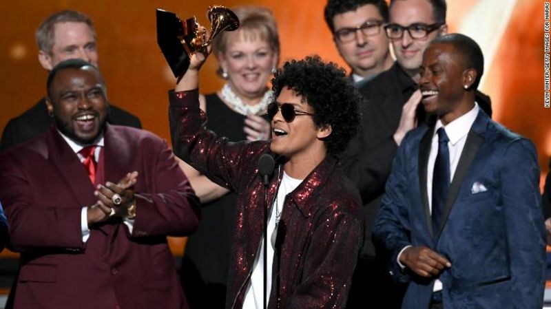 #survivorGR Grammy 2018: Ο Bruno Mars και ο Kendrick Lamar οι μεγάλοι νικητές των βραβείων!  #ftiaksekafe #ToPrwino #happyday - Φωτογραφία 4
