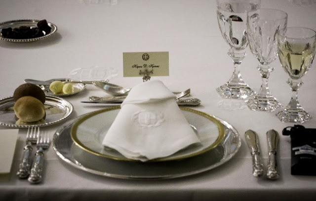 Μπέττυ – Μητσοτάκη: Εντυπωσίασαν στο επίσημο δείπνο στο Προεδρικό Μέγαρο - Φωτογραφία 15