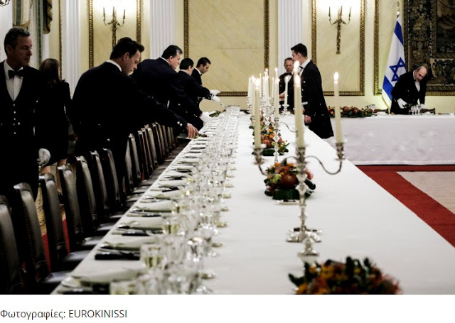 Μπέττυ – Μητσοτάκη: Εντυπωσίασαν στο επίσημο δείπνο στο Προεδρικό Μέγαρο - Φωτογραφία 16