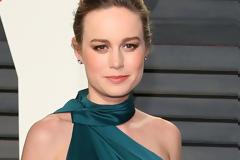 Αποκαλύφθηκε η στολή της Brie Larson ως Captain Marvel αλλά πολλοί αντιδρούν