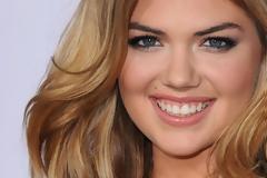 Η Kate Upton με μαύρα δερμάτινα βολτάρει και τρελαίνει... [photos]