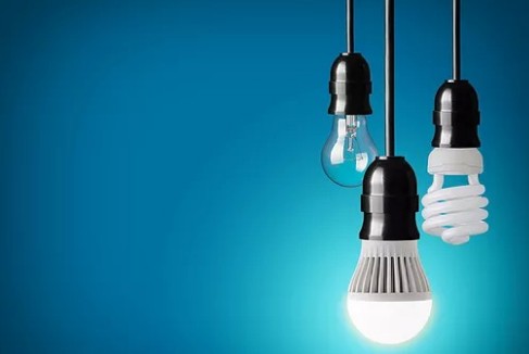Συμφέρει ή όχι ένα ελληνικό σπίτι να βάλει λάμπες LED; Πόσα λεφτά γλυτώνει τον χρόνο - Φωτογραφία 1