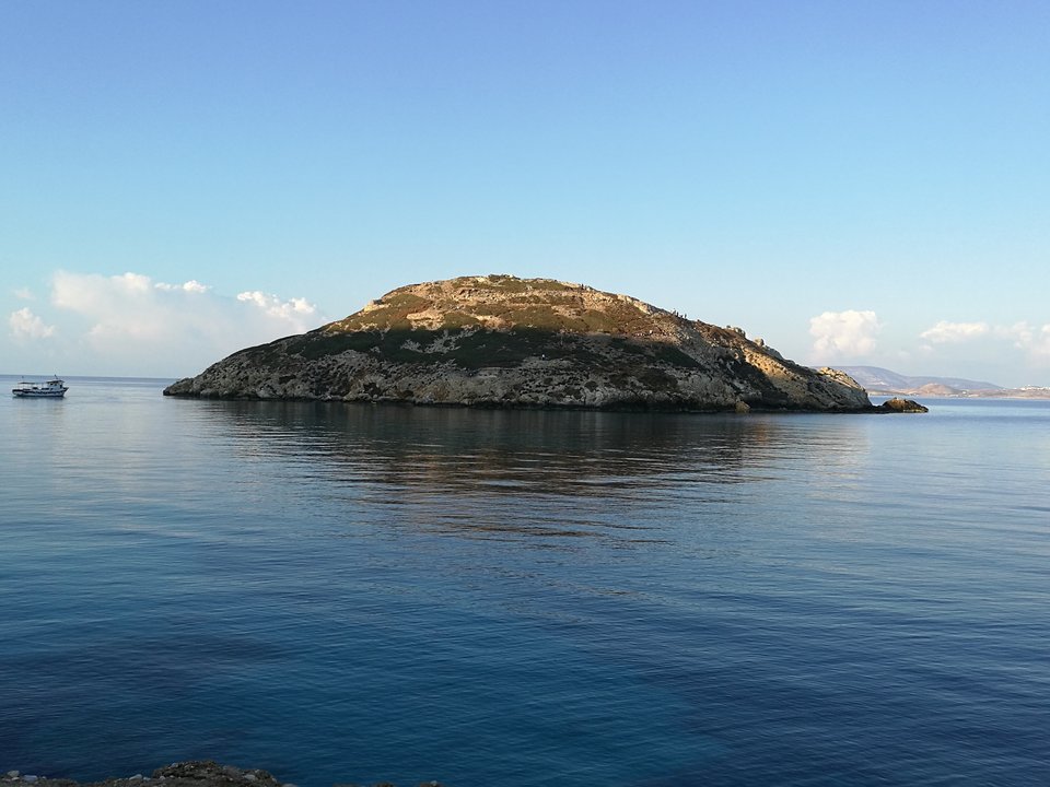 Στη σκιά της Πυραμίδας των Κυκλάδων: O αρχαιολόγος Michael Boyd μιλά για το επιβλητικό μνημείο στην Κέρο - Φωτογραφία 2