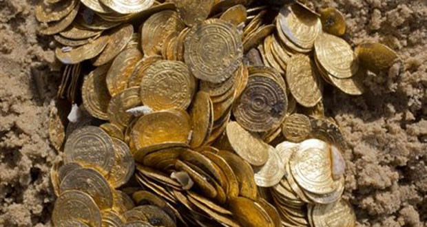 Έκλεψαν συλλεκτικά νομίσματα αξίας 100.000 ευρώ - Φωτογραφία 1