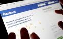 Όλο και λιγότερο χρόνο περνάνε οι χρήστες με το Facebook - Τι φταίει