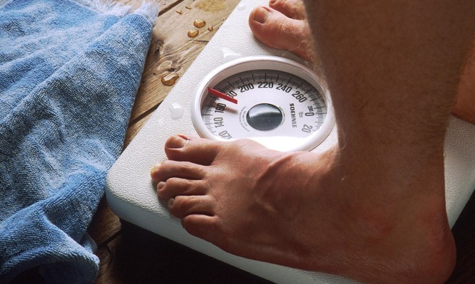 Απώλεια βάρους 2 κιλά/μήνα: Πόσες θερμίδες αντιστοιχούν σε 1 κιλό σωματικού λίπους - Φωτογραφία 1