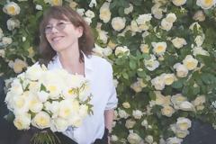Jane Birkin: Οι γυναίκες αρχίζουν να είναι ο εαυτός τους μετά τα 30
