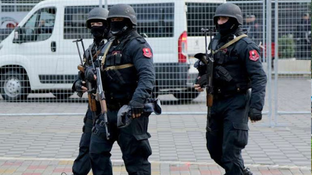 Απότακτος αστυνομικός από την Άρτα συνελήφθη στα Τίρανα για την εκτέλεση Αλβανού «μεγαλέμπορου» ναρκωτικών [Βίντεο[ - Φωτογραφία 1