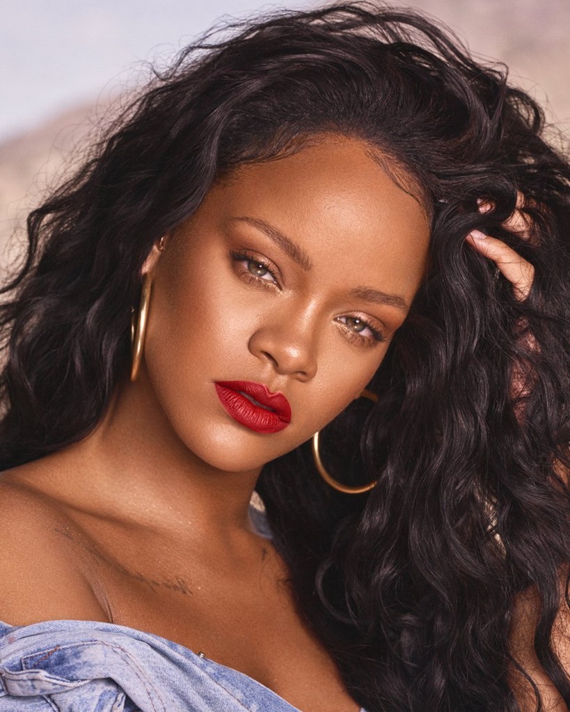 Ανεπιθύμητη η Rihanna στη Σενεγάλη – Τι συνέβη; - Φωτογραφία 3