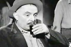 «Τους μπεκρήδες και αν δικάσουνε, άδικα θα τους κρεμάσουνε». Ορέστης Μακρής, ο τενόρος που έκανε καριέρα σε ρόλο μεθύστακα, αν και δεν έπινε γουλιά!  #Radio #grxpress #gossip #celebritiesnews