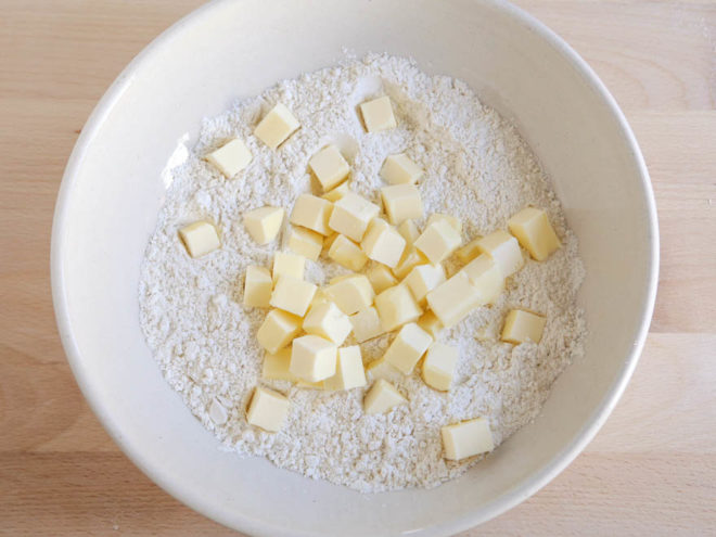 Πώς να φτιάξετε την πιο νόστιμη μανιταρόπιτα - Φωτογραφία 3