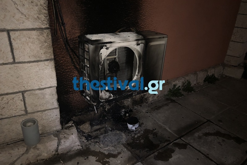Θεσσαλονίκη: Εμπρηστική επίθεση με γκαζάκια σε κτίριο του Υπουργείου Εθνικής Άμυνας (ΦΩΤΟ & VIDEO) - Φωτογραφία 5