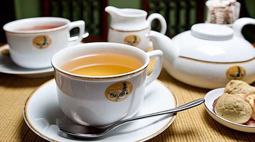 Έρευνα: Καυτό τσάι και αλκοόλ αυξάνει τον κίνδυνο καρκίνου του οισοφάγου - Φωτογραφία 1