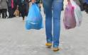 ΥΠΕΝ: Οκταπλάσια της ΕΕ η χρήση της πλαστικής σακούλας στην Ελλάδα