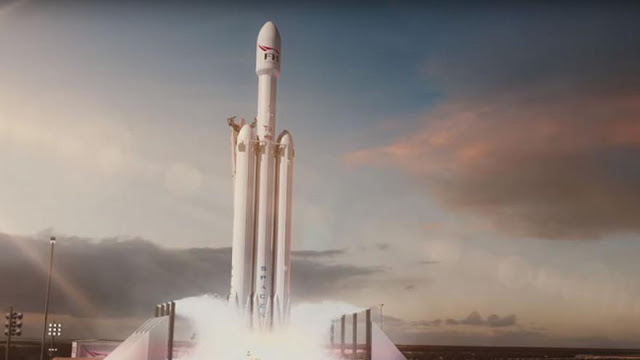 Ο πύραυλος Falcon Heavy του Έλον Μασκ είναι έτοιμος για εκτόξευση - Φωτογραφία 1