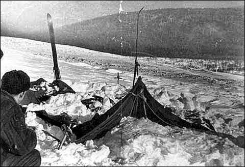 Το μυστήριο του 1959 με το θάνατο 9 πεζοπόρων Ρώσων! H απίστευτη ιστορία που προκαλεί χιλιάδες ερωτηματικά... - Φωτογραφία 2