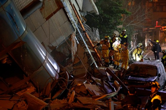 Δεν σταματά να τρέμει η Ταϊβάν! Νέος σεισμός 5,7 Ρίχτερ - Αποκαλύπτονται τα πτώματα κάτω από τα συντρίμμια - 7 νεκροί και 64 αγνοούμενοι [photos+video] - Φωτογραφία 7