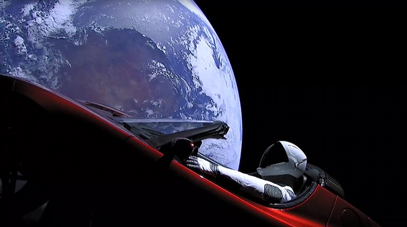 SpaceX: Το Tesla του Έλον Μασκ «ξεπέρασε» τον Άρη και πάει... πιο μακριά! - Φωτογραφία 1